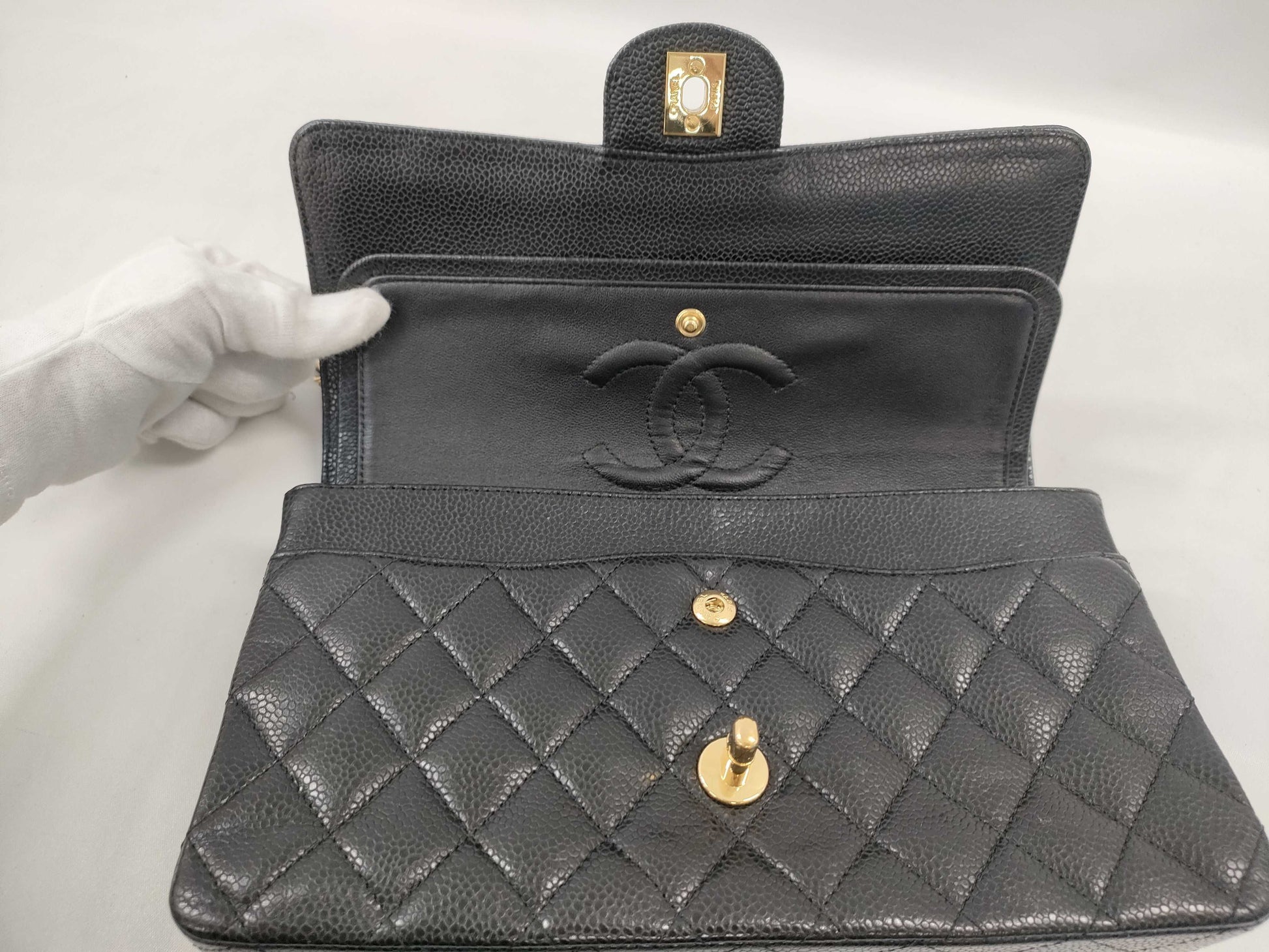 CHANEL Matelasse 25 Caviar Leather Black Double Flap Double Chain GD Hardware Size 13 Shoulder Bag