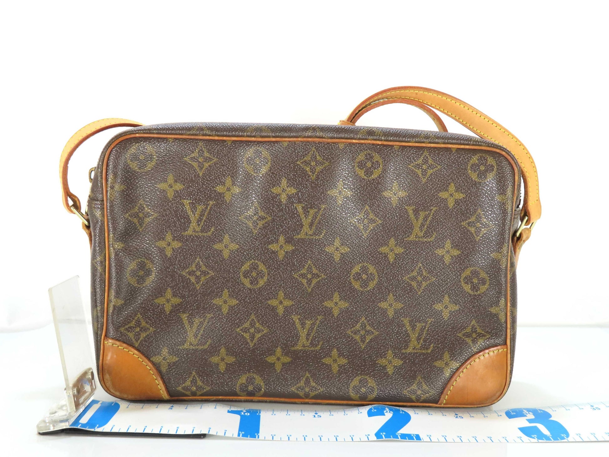 LOUIS VUITTON Monogram Louis Vuitton Trocadero Monogram Shoulder Bag