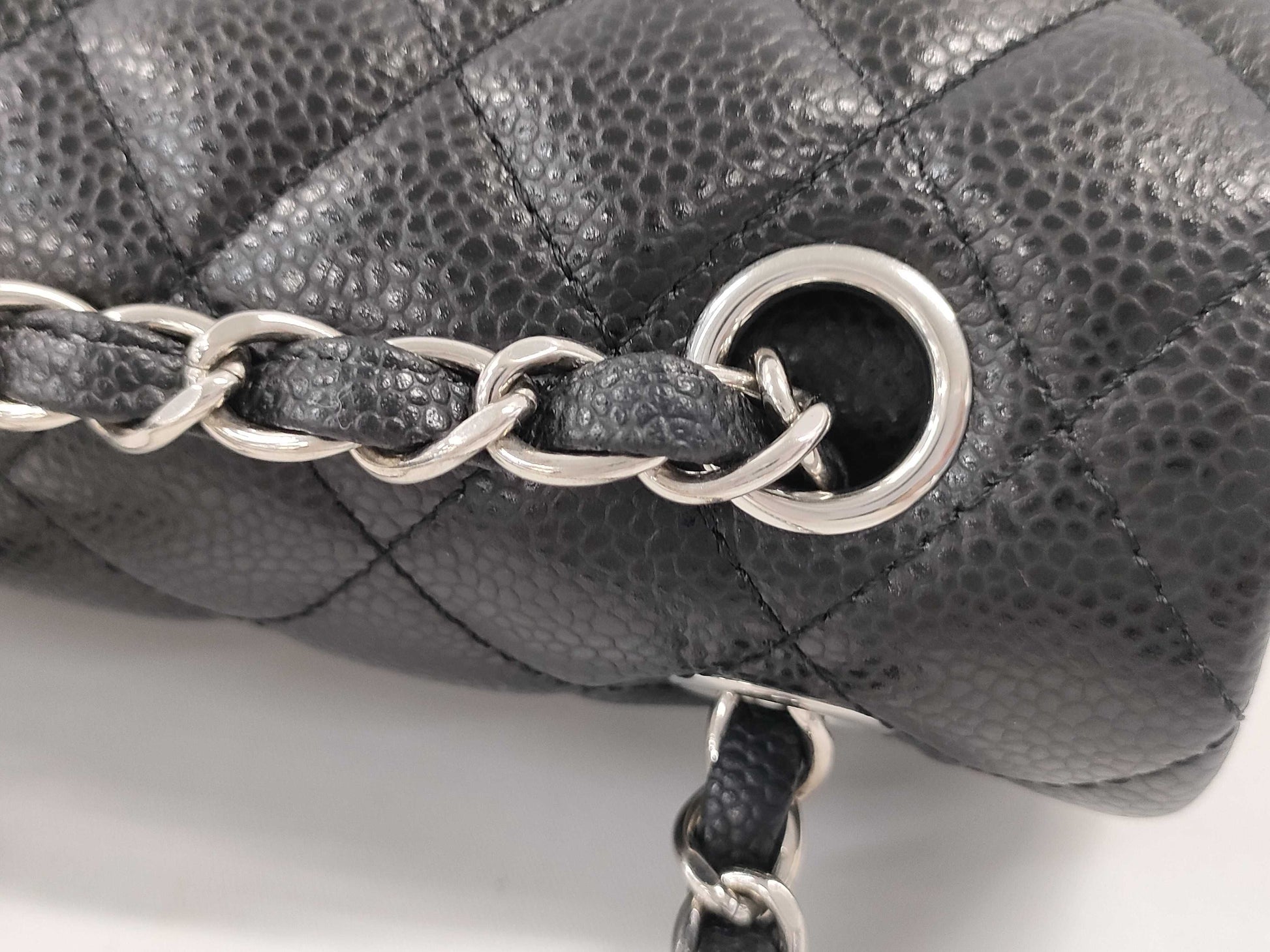 CHANEL Caviar Skin CF 25 Shoulder Bag