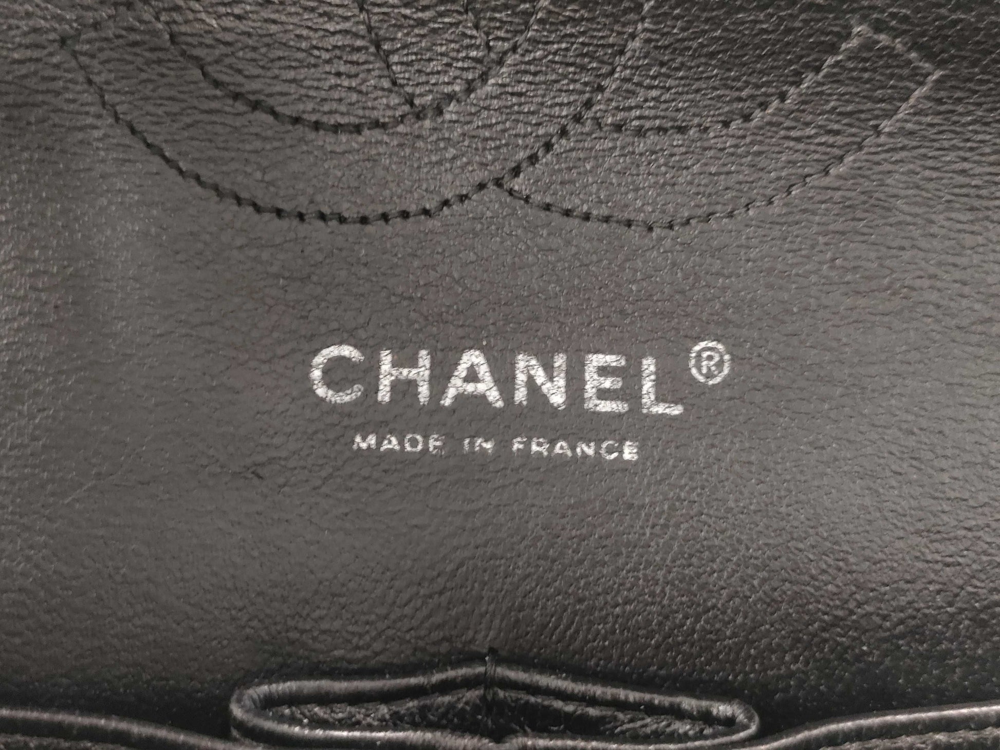 CHANEL Caviar Skin CF 25 Shoulder Bag