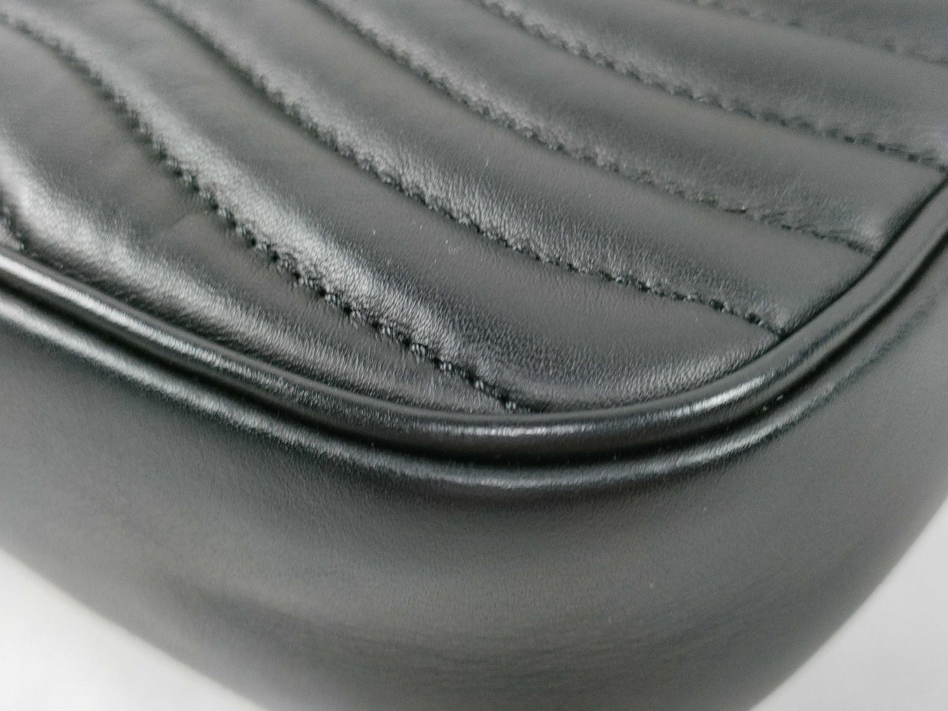 LOUIS VUITTON New Wave Multi Pochette Shoulder Bag with Black Hardware