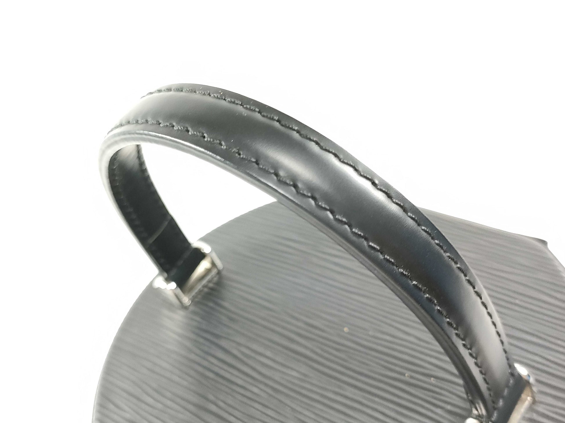 LOUIS VUITTON RFID Verified, Serial Unverifiable, Epi Cannes Handbag M52226, 2-Way Shoulder Bag, Black
