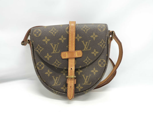 LOUIS VUITTON Chantilly Shoulder Bag