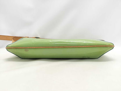 LOUIS VUITTON Vernis Thompson Street Shoulder Bag