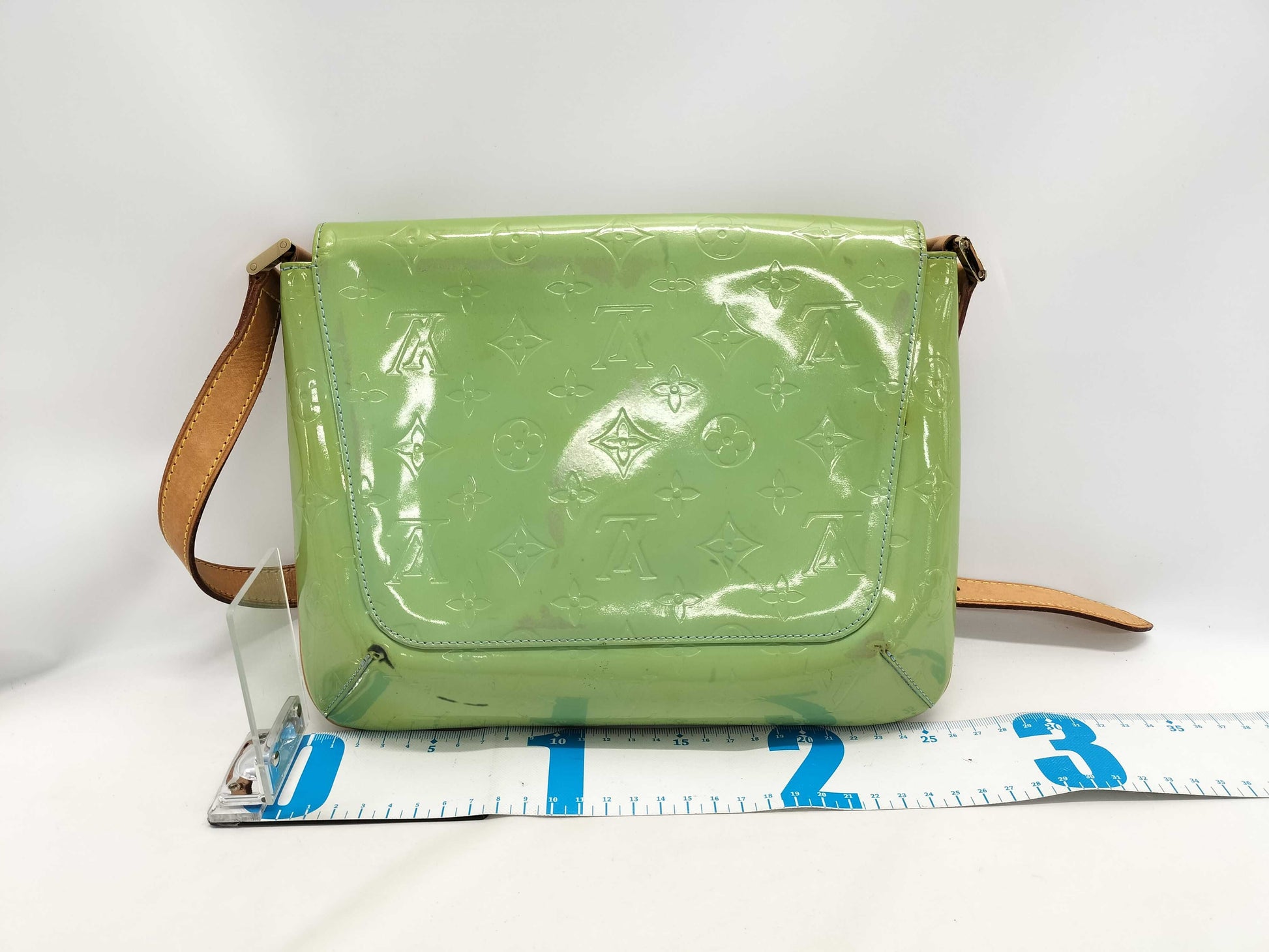 LOUIS VUITTON Vernis Thompson Street Shoulder Bag