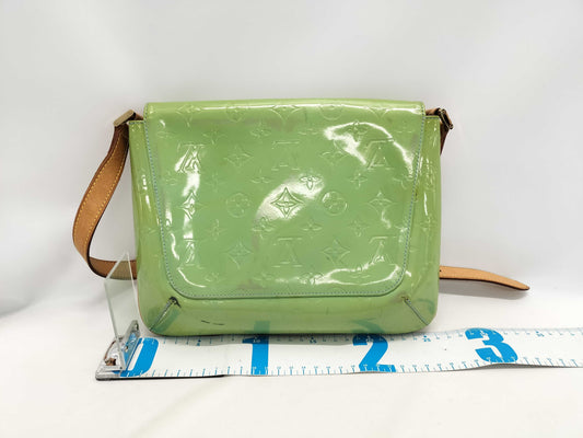 LOUIS VUITTON Vernis Thompson Street Shoulder Bag
