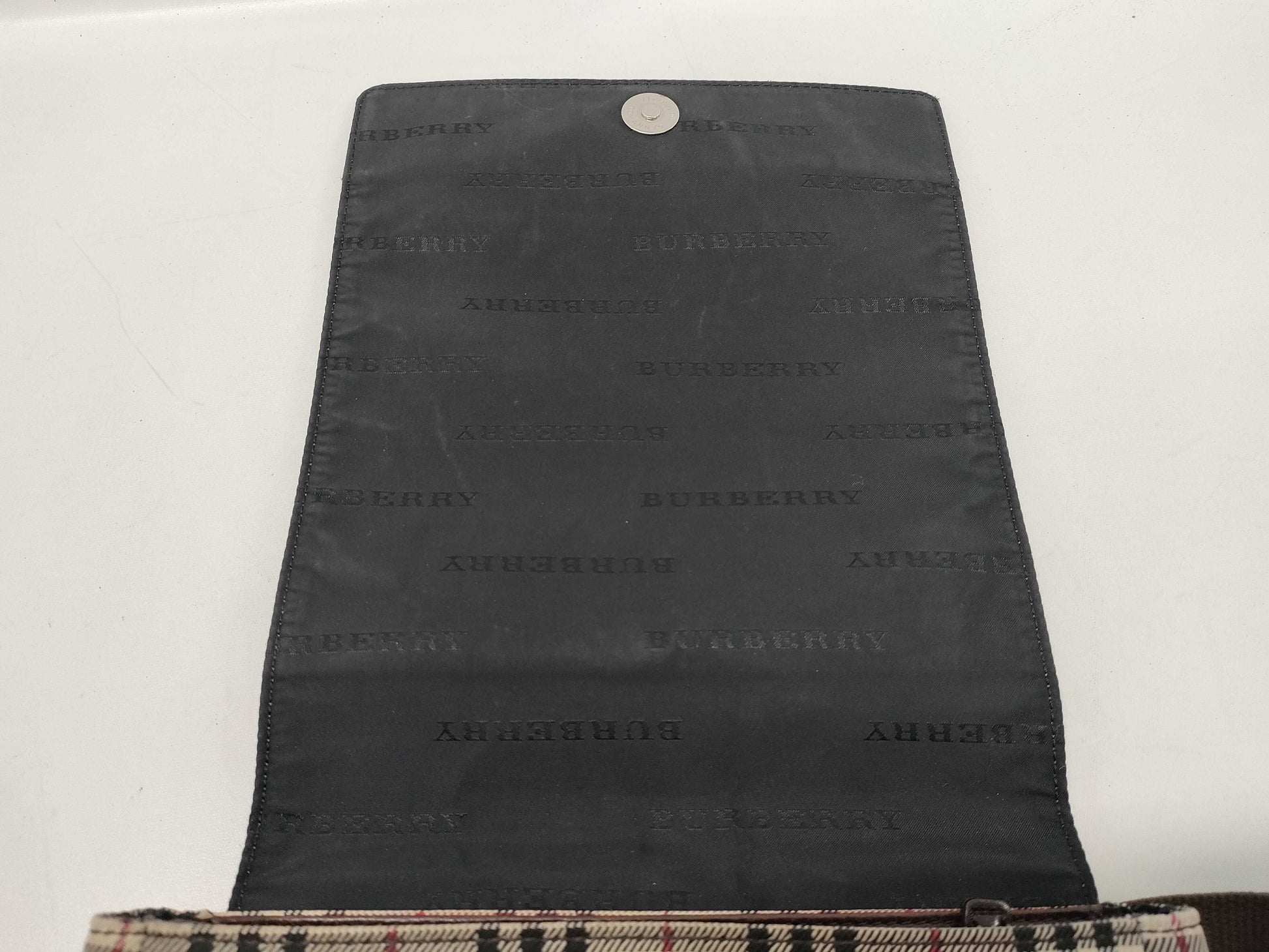 BURBERRY Nova Check Shoulder Bag