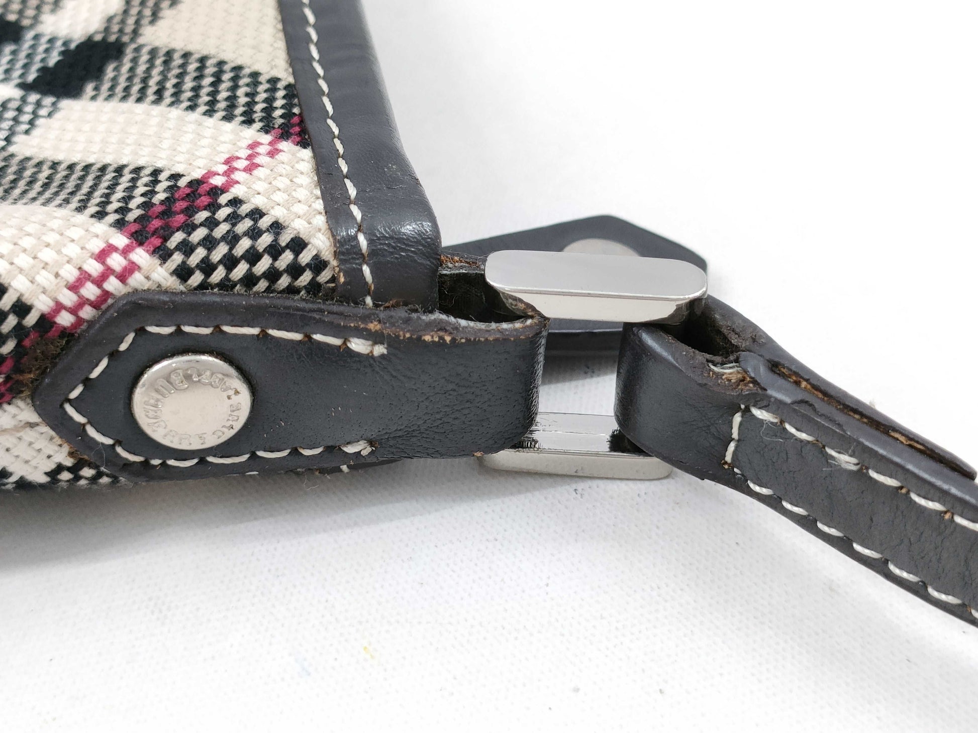BURBERRY Nova Check Shoulder Bag