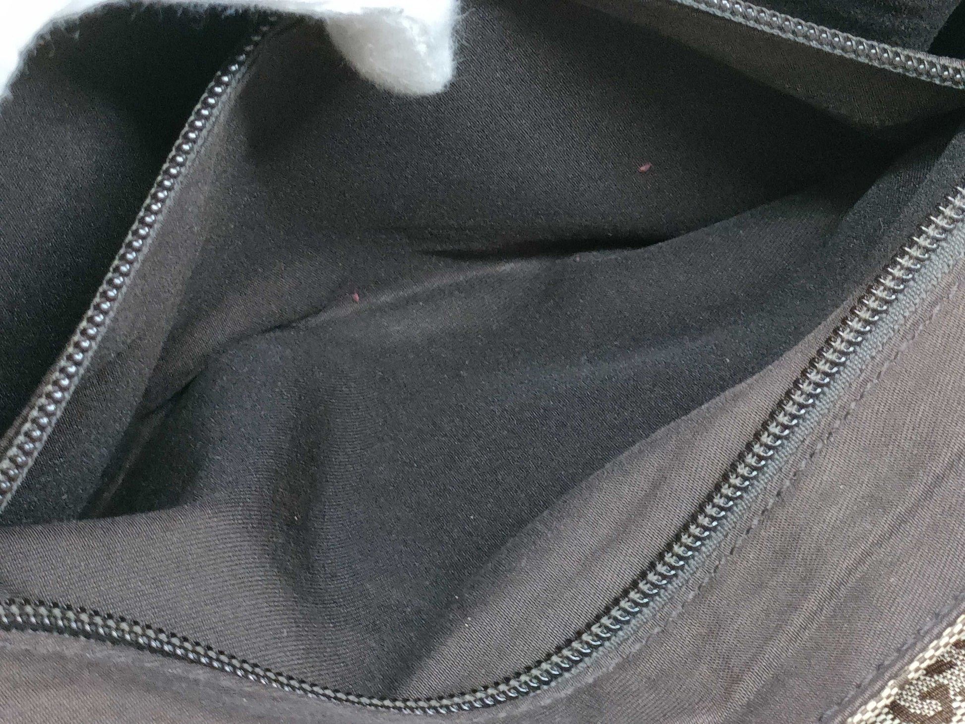 GUCCI GG Canvas 145858 Shoulder Bag