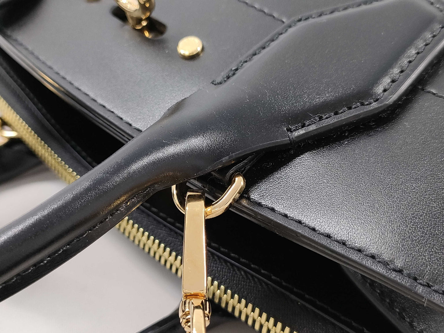 LOUIS VUITTON M53252 City Steamer PM Bag