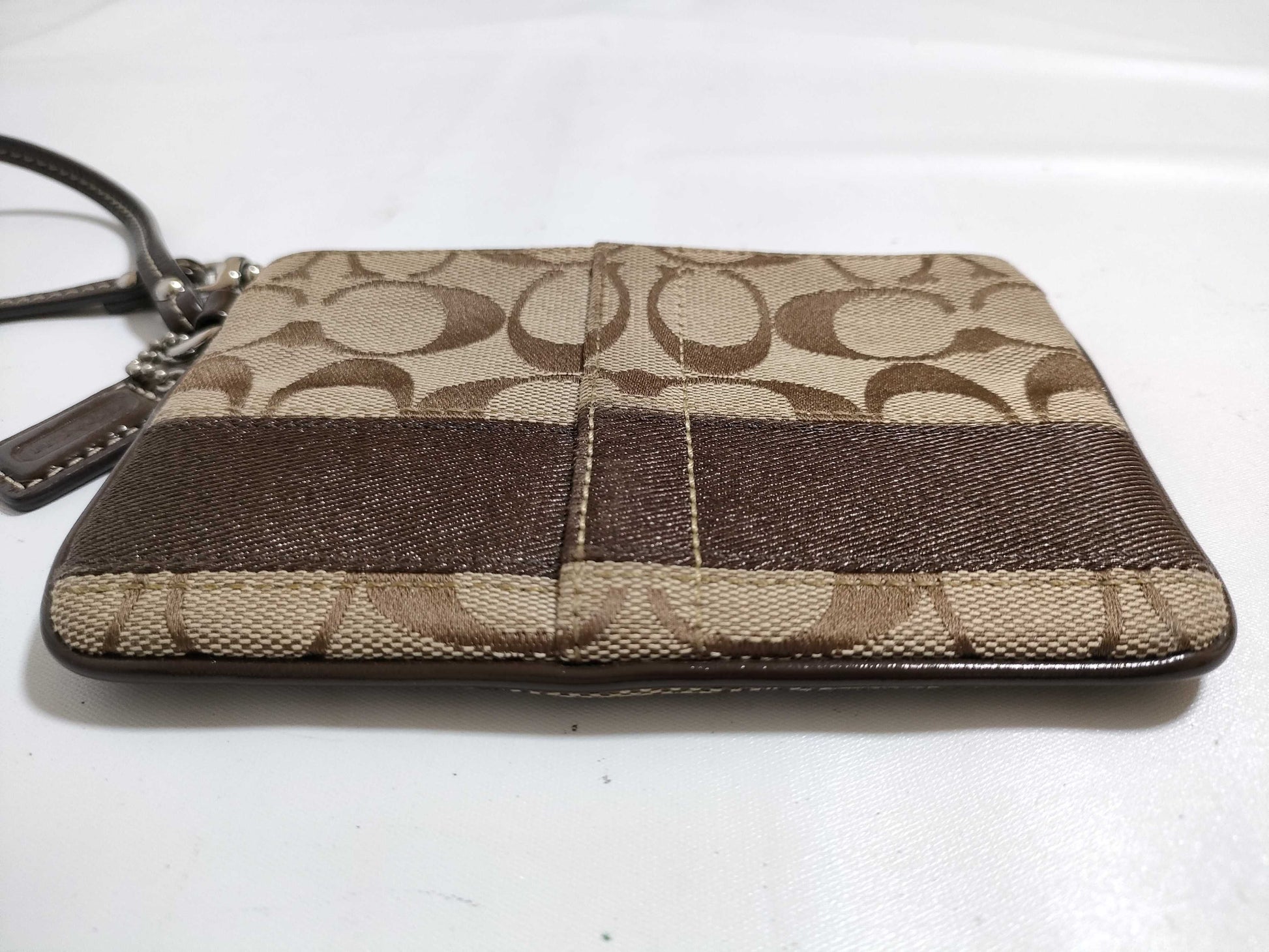COACH Signature Coach Signature Pouch Pouch