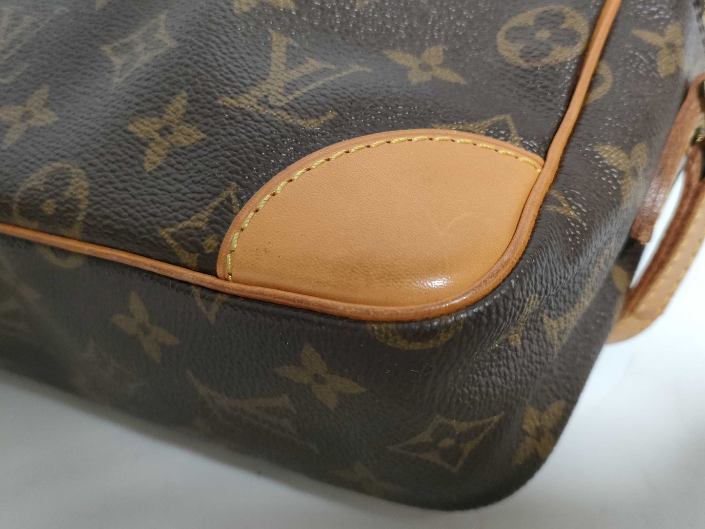 LOUIS VUITTON RFID Unverified Monogram Louis Vuitton Trocadero 27 M51274/NO0970 Dust Bag Shoulder Bag