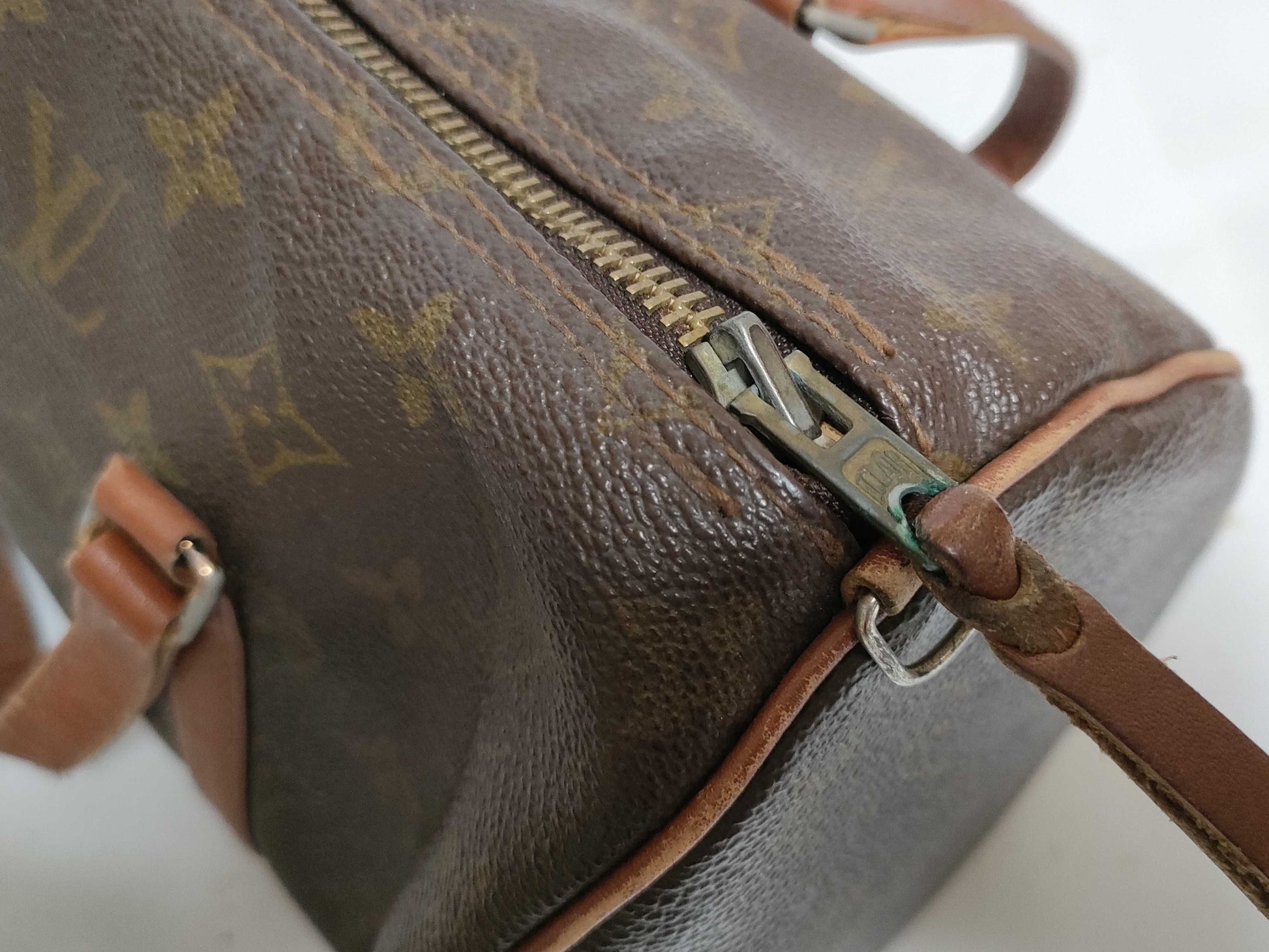 LOUIS VUITTON RFID serial number verification failed. Louis Vuitton Monogram Papillon 30 M51365 handbag.