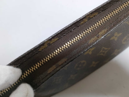 LOUIS VUITTON RFID serial number verification failed. Louis Vuitton Monogram Poche Toilette 26 M47542/831 Second Bag.