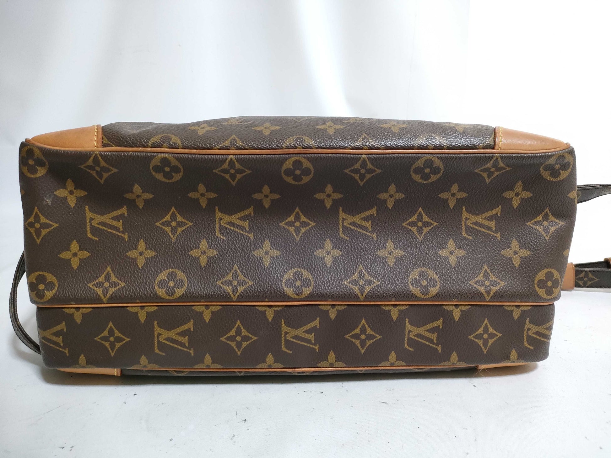 LOUIS VUITTON RFID Unverified Monogram Louis Vuitton Nile Shoulder Bag M45244/TH8911