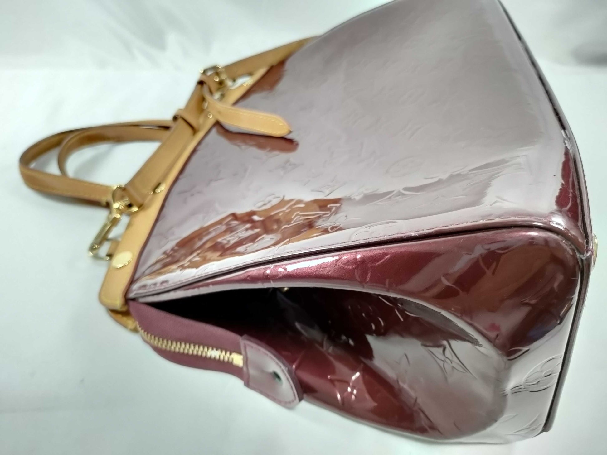 LOUIS VUITTON RFID Unverified DR 3172 Vernis LOUIS VUITTON Blair MM Handbag