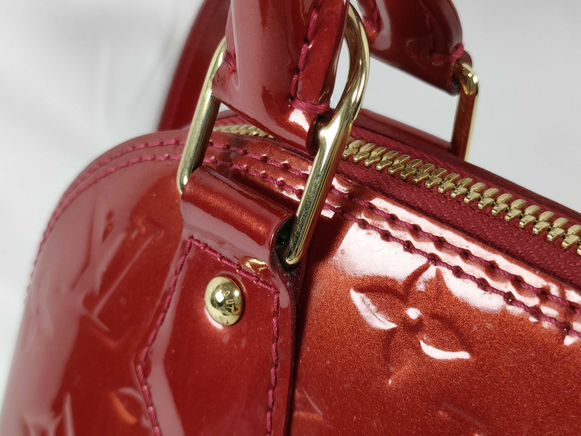 LOUIS VUITTON RFID Verified AA1104 Vernis LOUIS VUITTON Alma BB Handbag