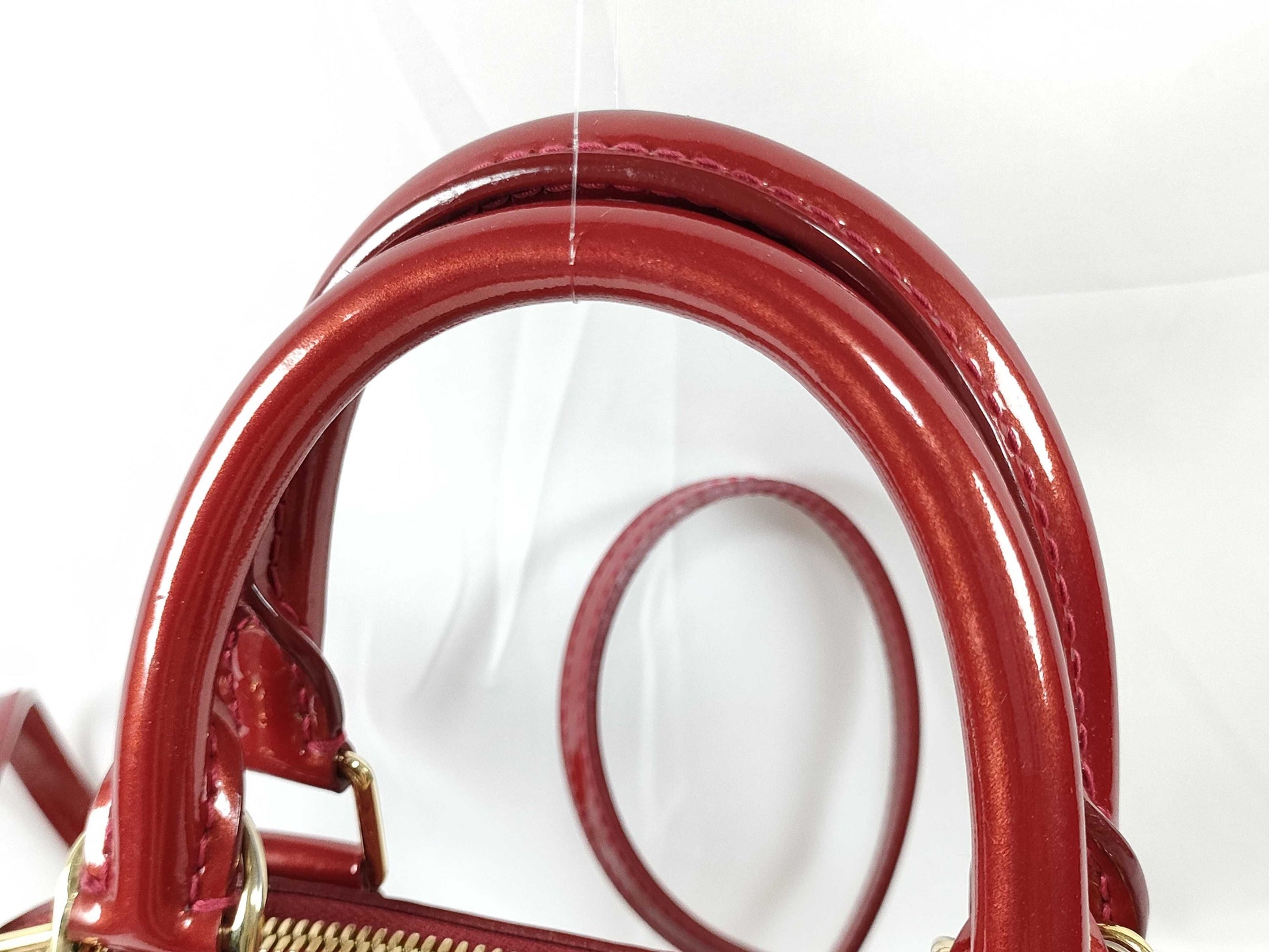 LOUIS VUITTON RFID Verified AA1104 Vernis LOUIS VUITTON Alma BB Handbag