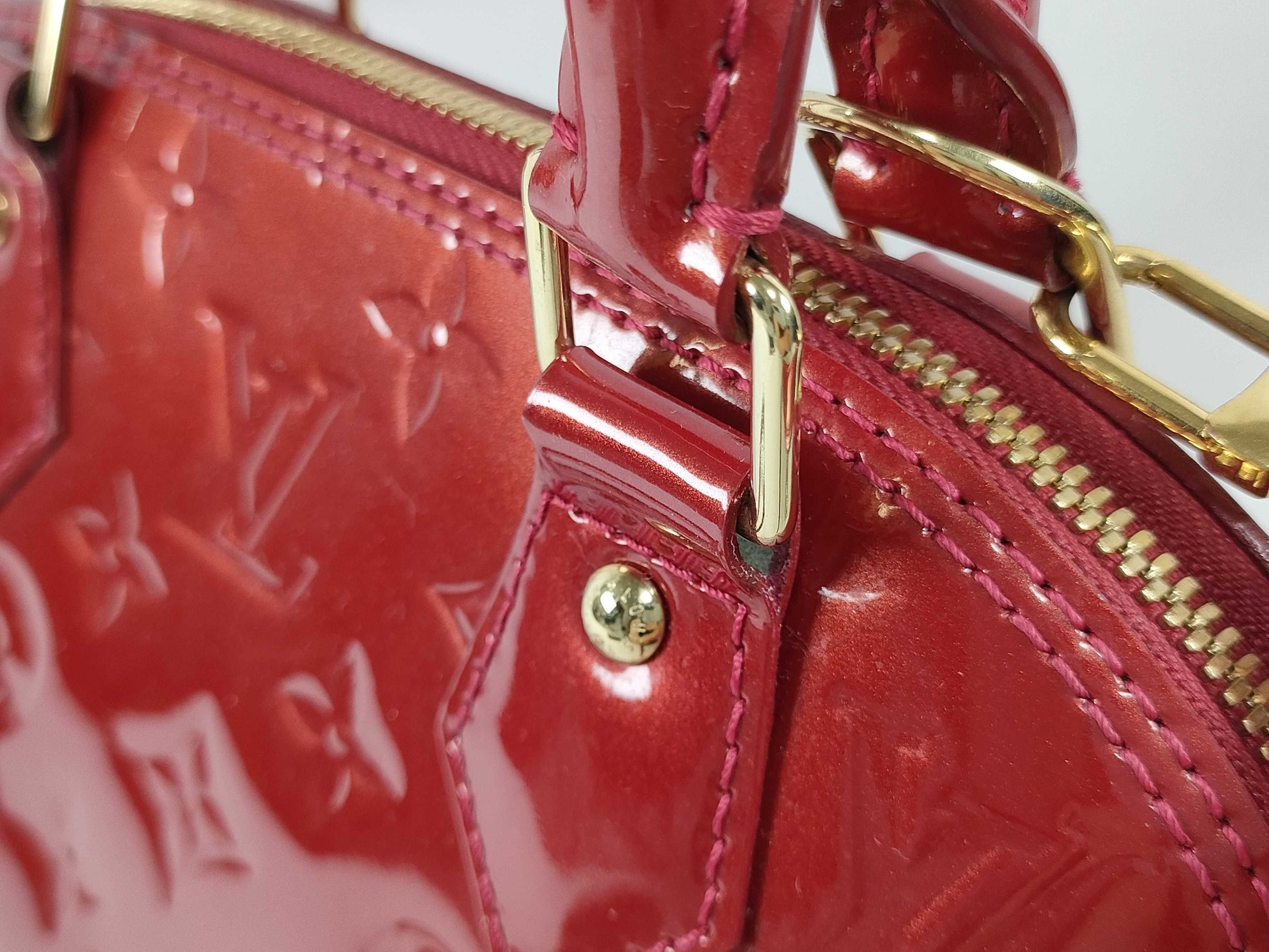 LOUIS VUITTON RFID Verified AA1104 Vernis LOUIS VUITTON Alma BB Handbag