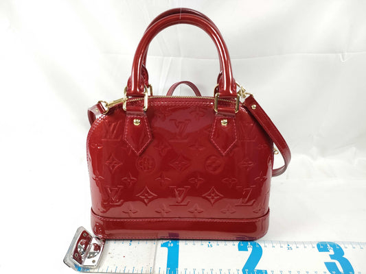 LOUIS VUITTON RFID Verified AA1104 Vernis LOUIS VUITTON Alma BB Handbag