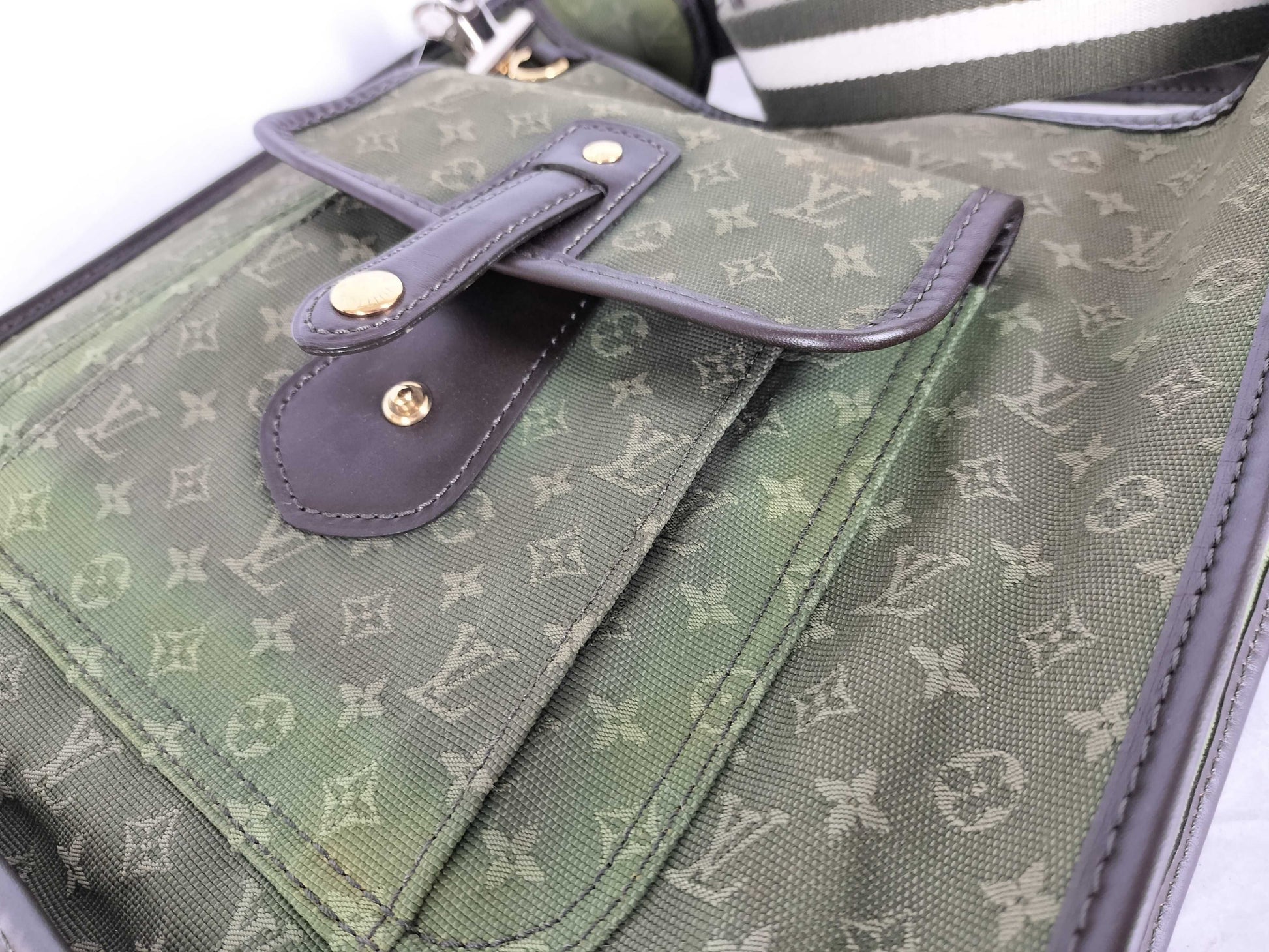 LOUIS VUITTON VI0094 Monogram Mini-Lan LOUIS VUITTON Buzzas Marie Kate Shoulder Bag