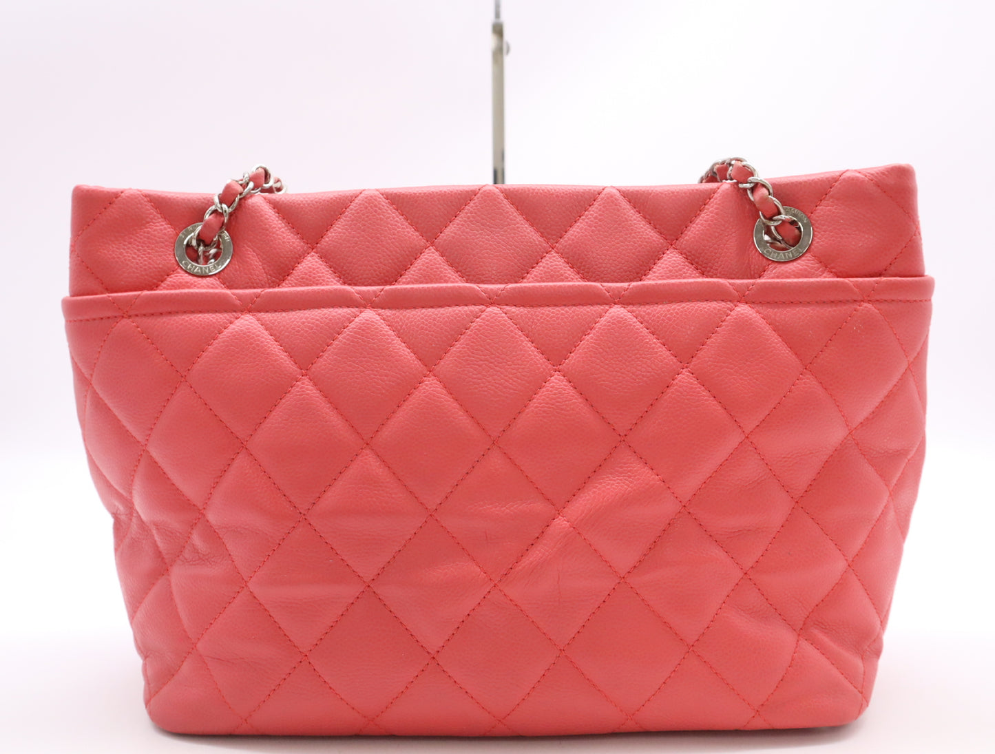 CHANEL Caviar Skin Matelasse Chain Tote Bag with Silver Hardware and Pink Seal 20329788 Shoulder Bag
