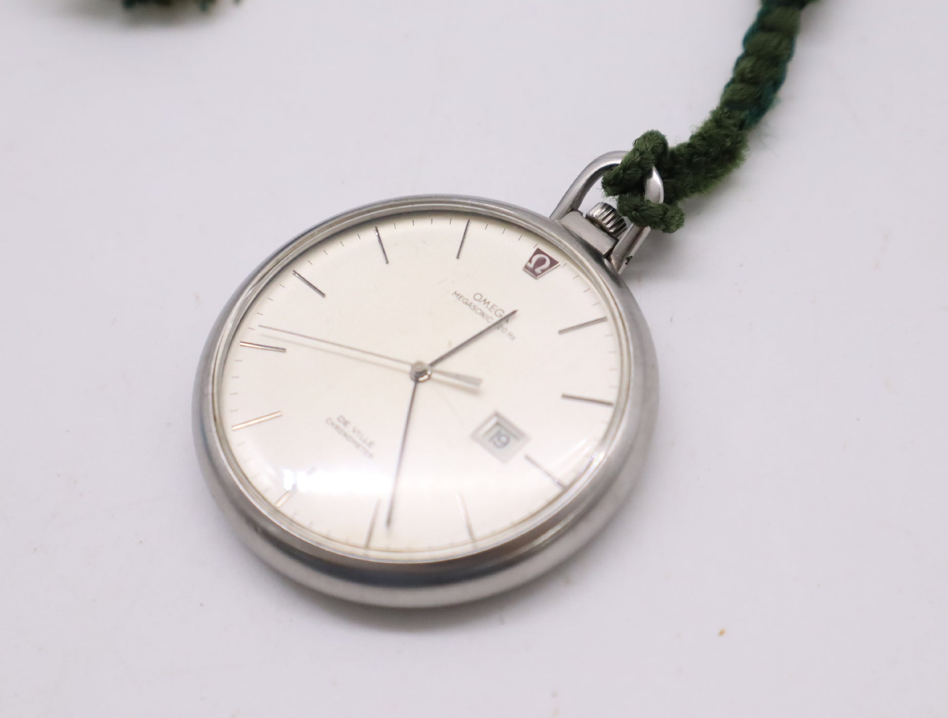 OMEGA 198-1742 De Ville Megasonic 720Hz Chronometer Unmoving Pocket Watch