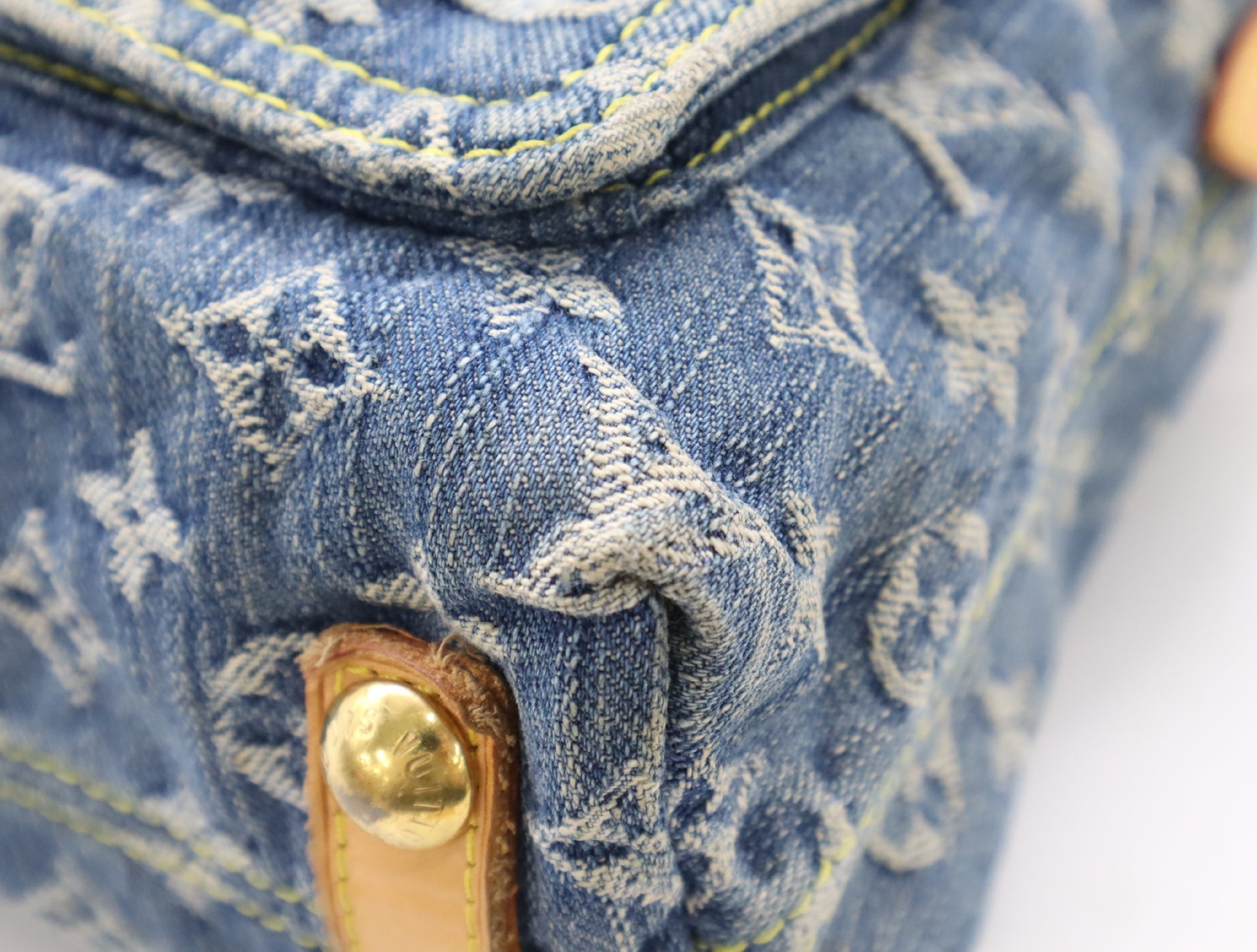 LOUIS VUITTON M95049 Denim Baggy PM Blue Shoulder Bag with Interchangeable Strap