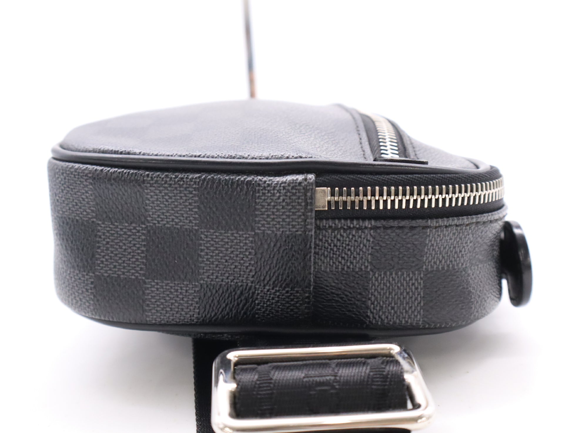 LOUIS VUITTON N41289 Damier Graphite Umbrella Waist Bag