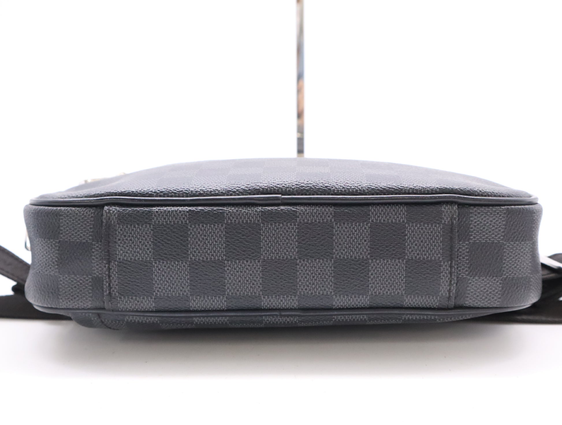 LOUIS VUITTON N41289 Damier Graphite Umbrella Waist Bag