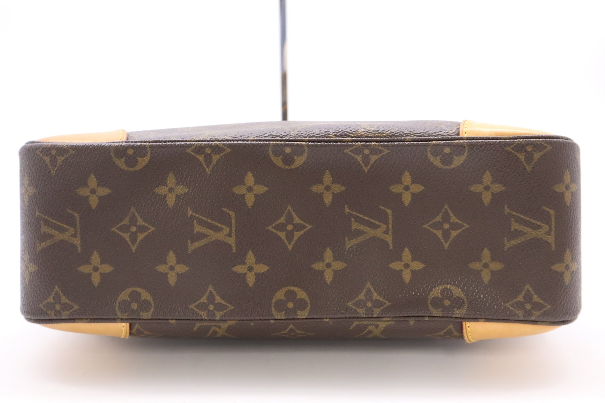 LOUIS VUITTON M51265 Monogram Boulogne 30 Shoulder Bag