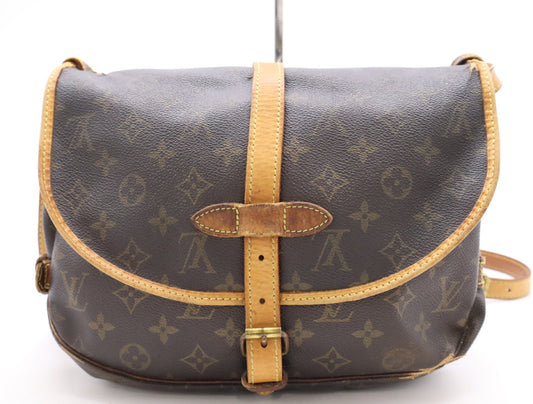 LOUIS VUITTON M42256 Monogram Saumur 30 Shoulder Bag