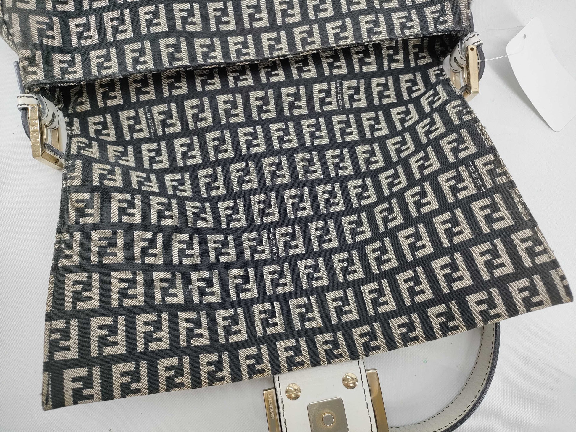 FENDI Zucca pattern Zucchino Mamma Bucket shoulder bag