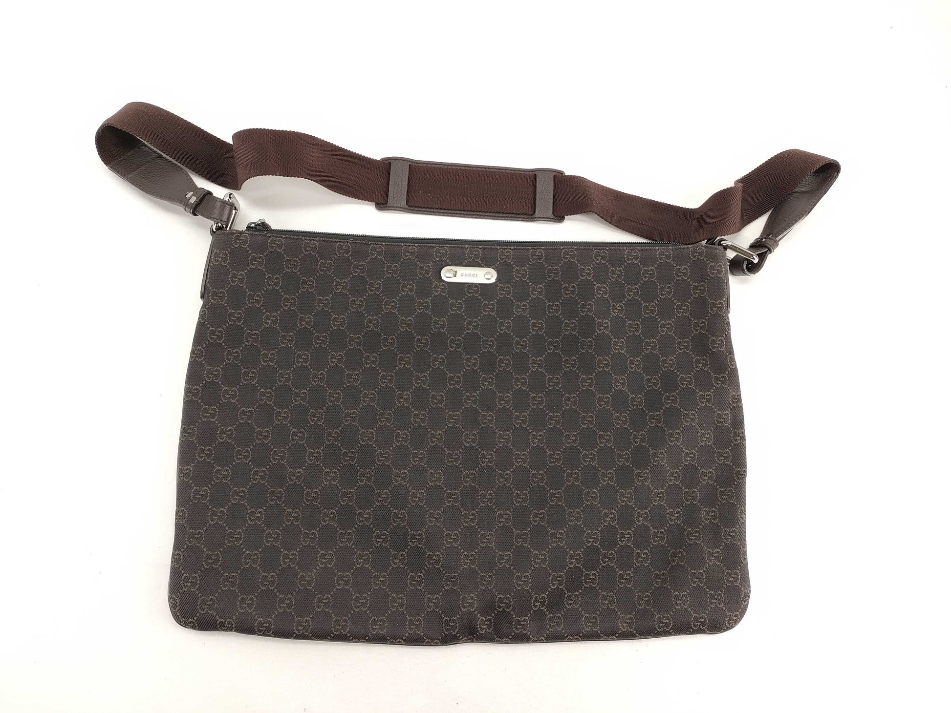 GUCCI GG Canvas Shoulder Bag