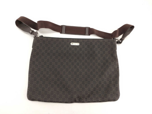 GUCCI GG Canvas Shoulder Bag