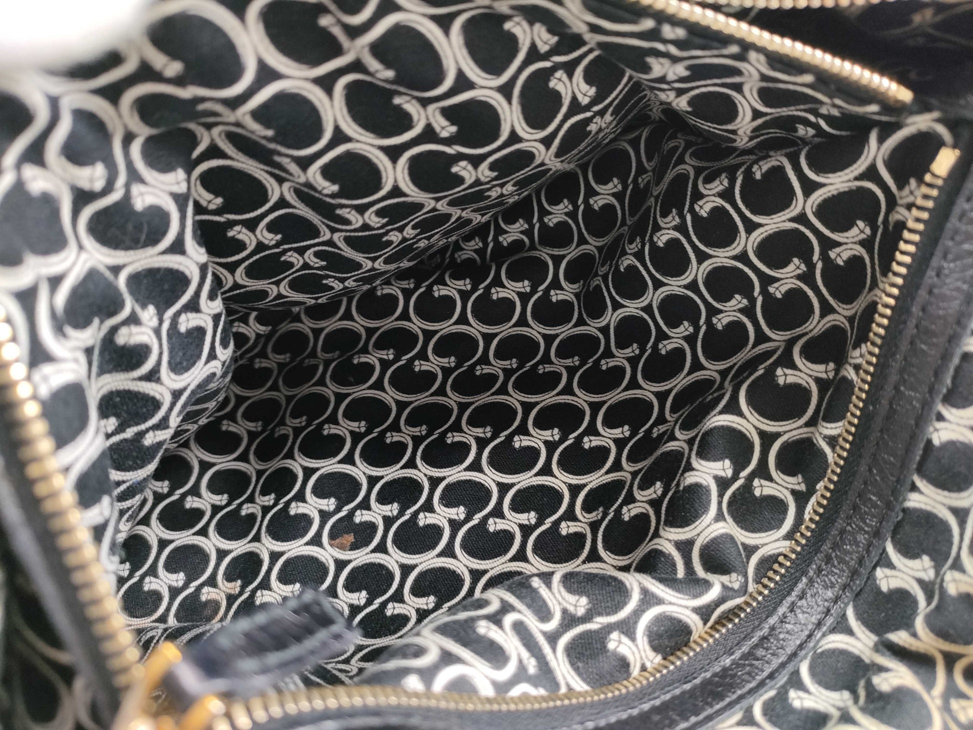 GUCCI Horsebit Hardware Handbag
