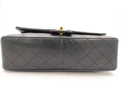 CHANEL Matelasse Turnlock Chain Shoulder Bag