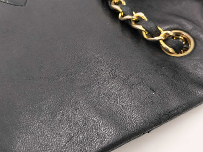 CHANEL Matelasse Turnlock Chain Shoulder Bag
