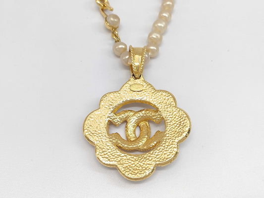 CHANEL Coco Mark Pearl Necklace