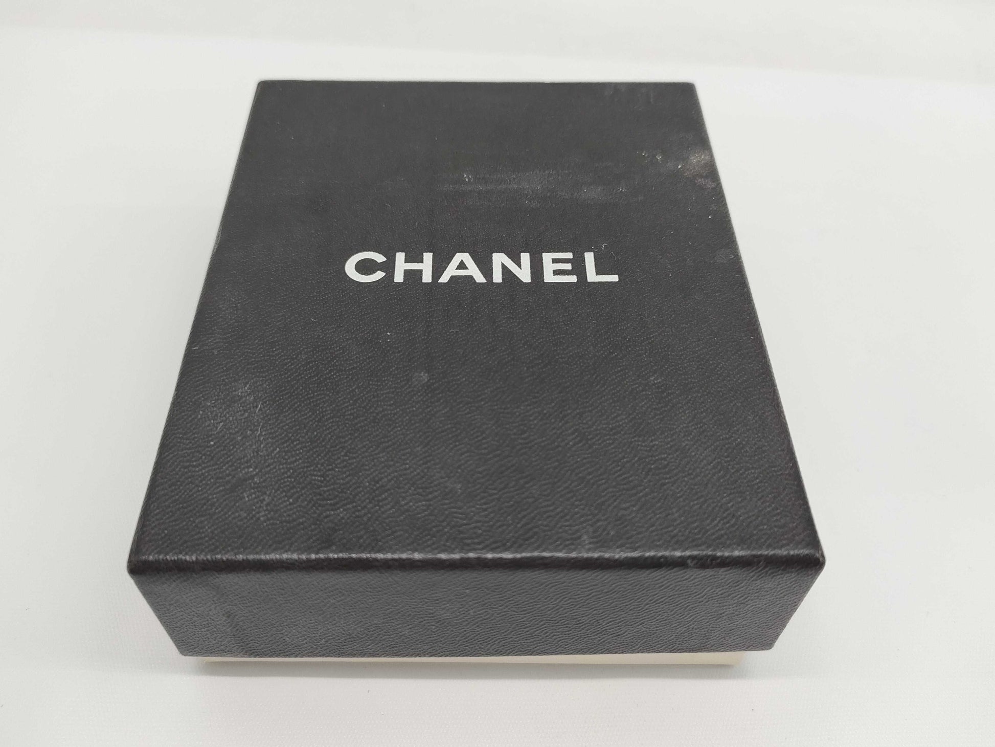 CHANEL Coco Mark Pearl Necklace