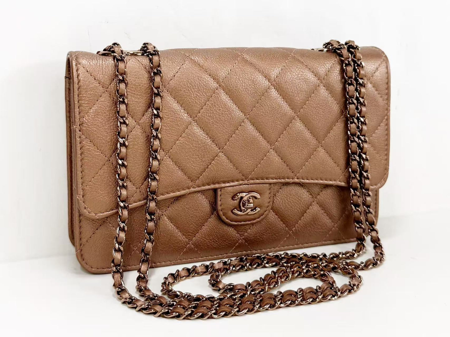 CHANEL Matelasse Double Chain, Bronze, 19cm Wide, Approximately 21st Series [Sealed], Bronze Hardware, Shoulder Bag, 21718035