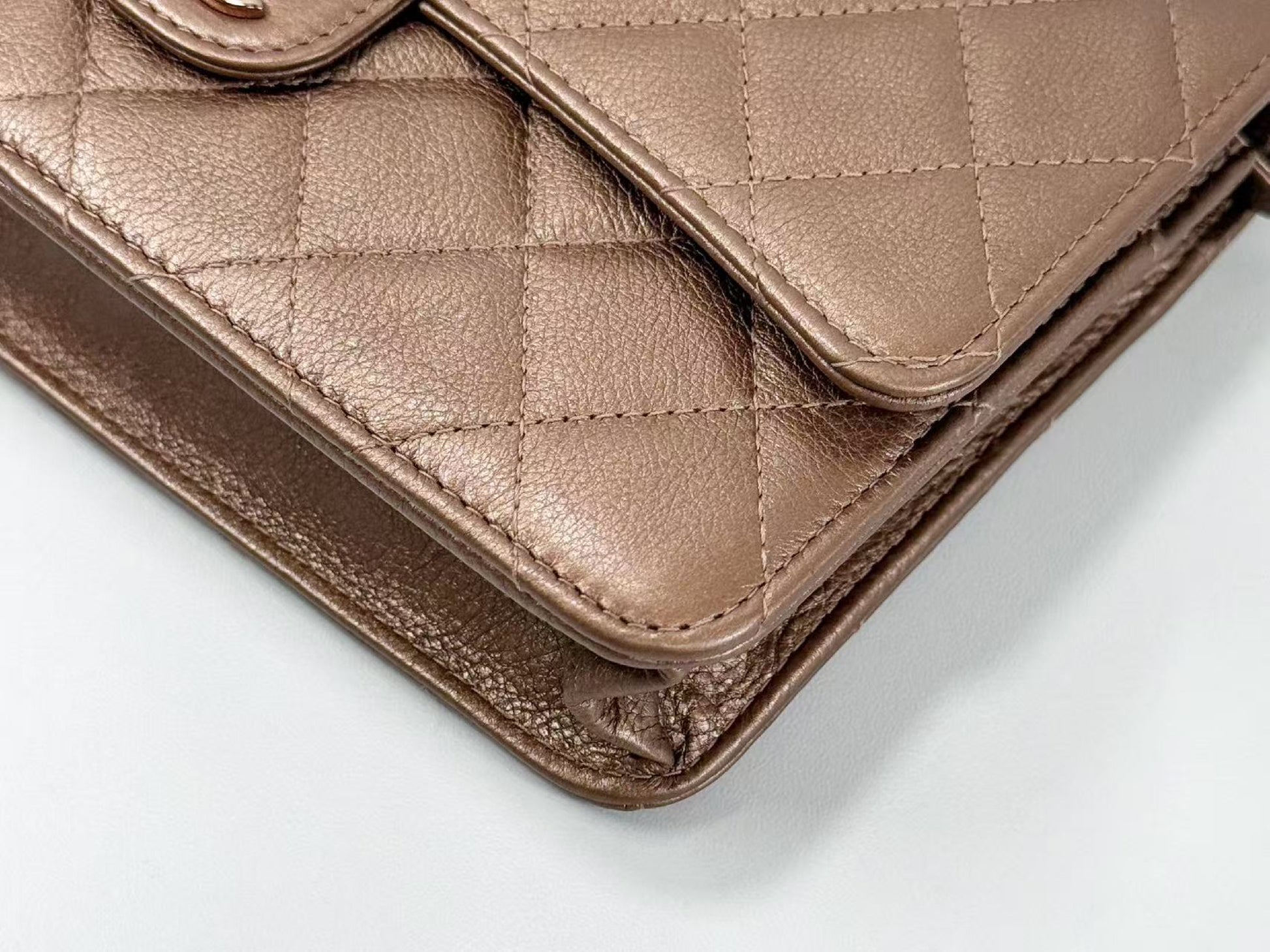 CHANEL Matelasse Double Chain, Bronze, 19cm Wide, Approximately 21st Series [Sealed], Bronze Hardware, Shoulder Bag, 21718035