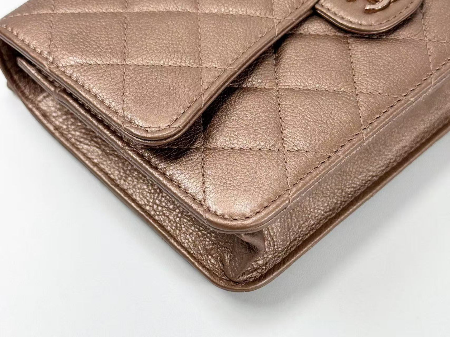 CHANEL Matelasse Double Chain, Bronze, 19cm Wide, Approximately 21st Series [Sealed], Bronze Hardware, Shoulder Bag, 21718035