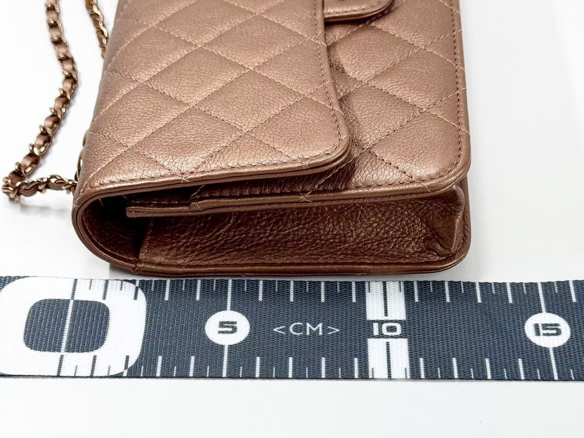 CHANEL Matelasse Double Chain, Bronze, 19cm Wide, Approximately 21st Series [Sealed], Bronze Hardware, Shoulder Bag, 21718035
