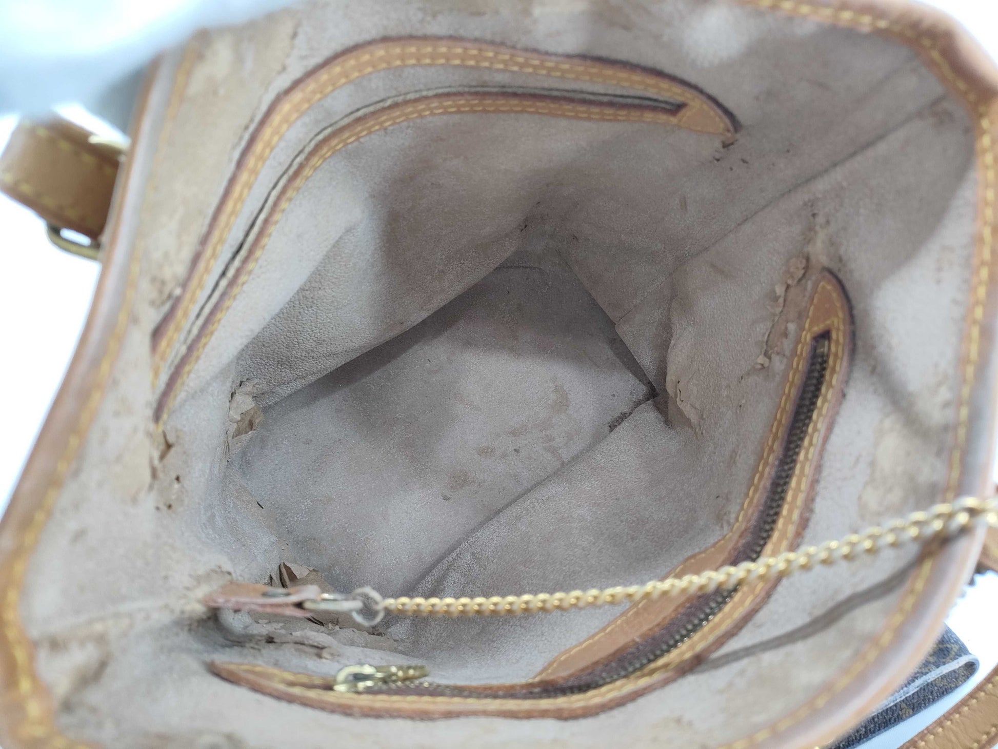LOUIS VUITTON M42238 Monogram Louis Vuitton Monogram Bucket PM M42238 Tote Bag