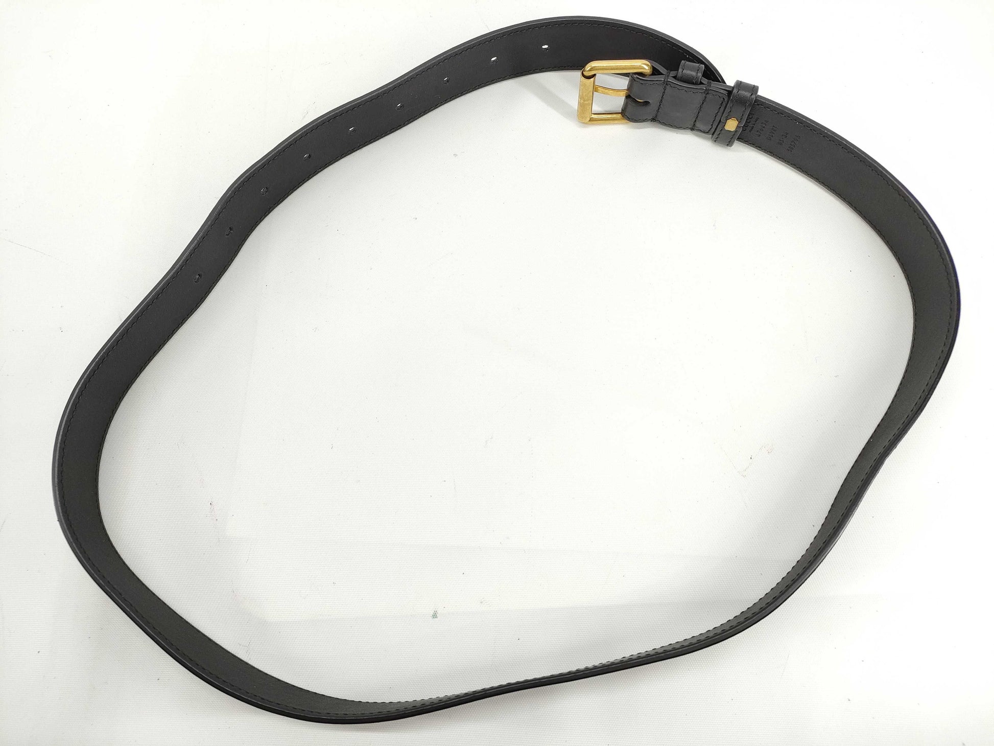GUCCI GG Marmont Waist Bag in Black