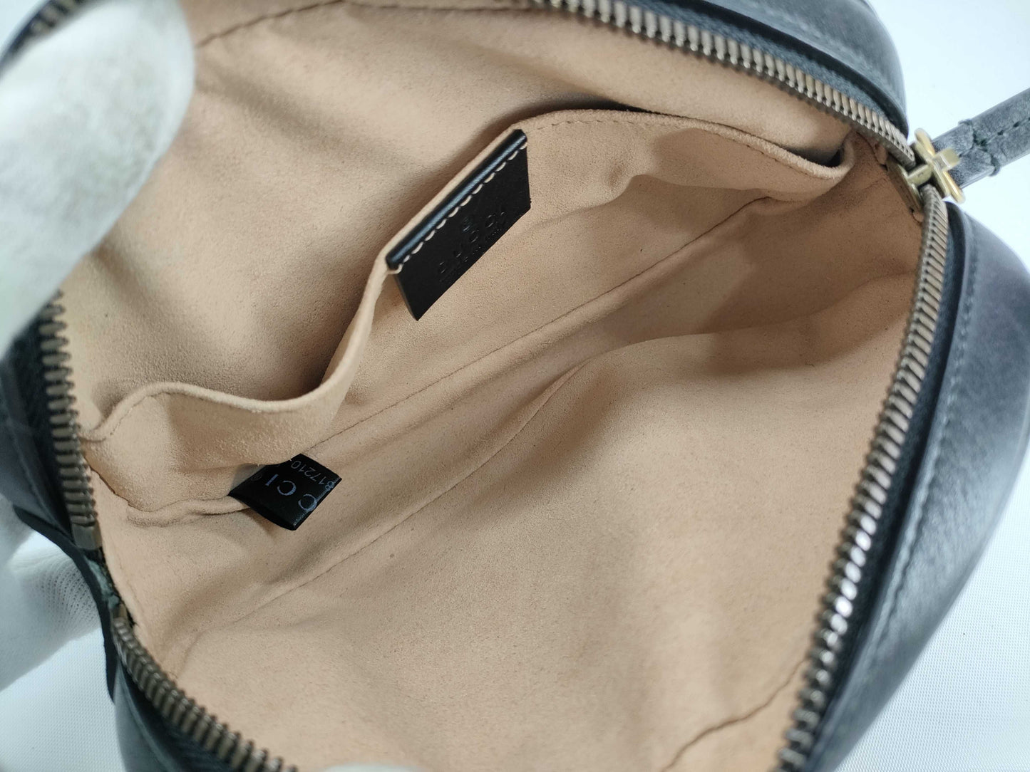 GUCCI GG Marmont Waist Bag in Black