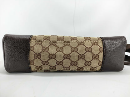 GUCCI GG Canvas Shoulder Bag Gucci GG Canvas Shoulder Bag