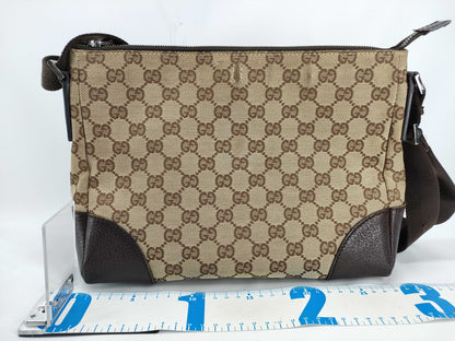 GUCCI GG Canvas Shoulder Bag Gucci GG Canvas Shoulder Bag