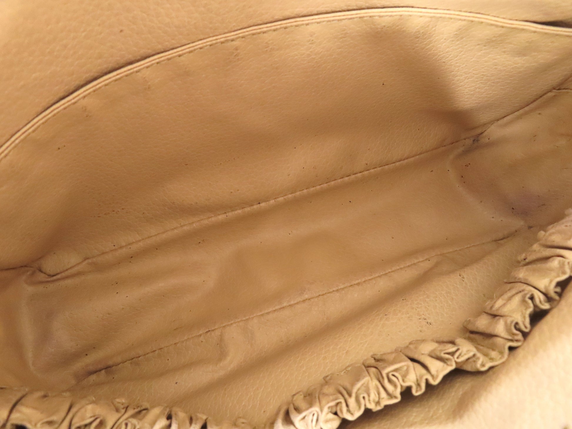 LOUIS VUITTON Monogram Louis Vuitton Monogram True Toilet 23 Pouch